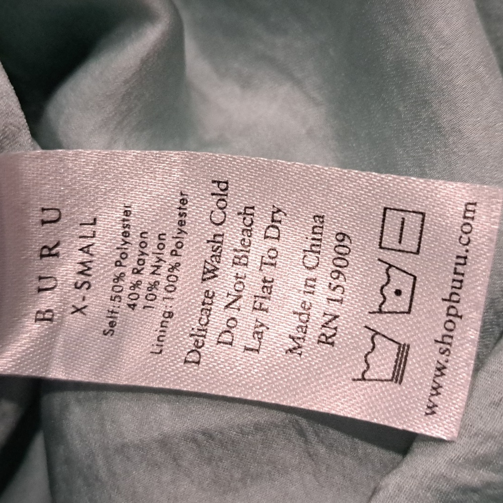Buru Sweetheart Neck 3/4 Balloon Sleeve Textured Stripe Smocked Top & Skirt Set - Picture 16 of 16